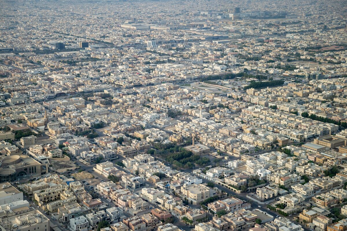 Saudi Property Stocks Rally on Foreign Ownership Rule Changes
