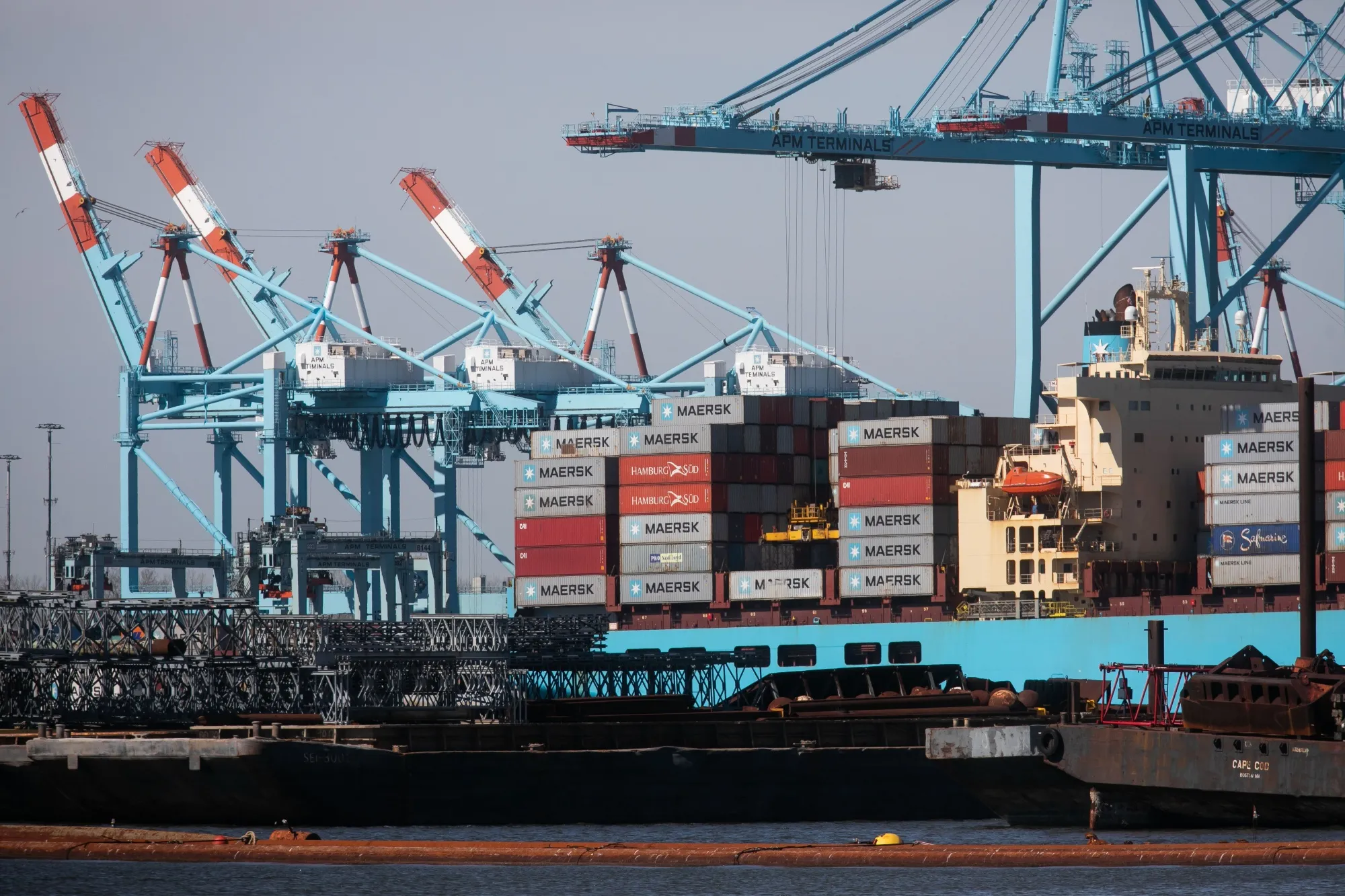 A container ship at the Port of Newark in&nbsp;New Jersey.