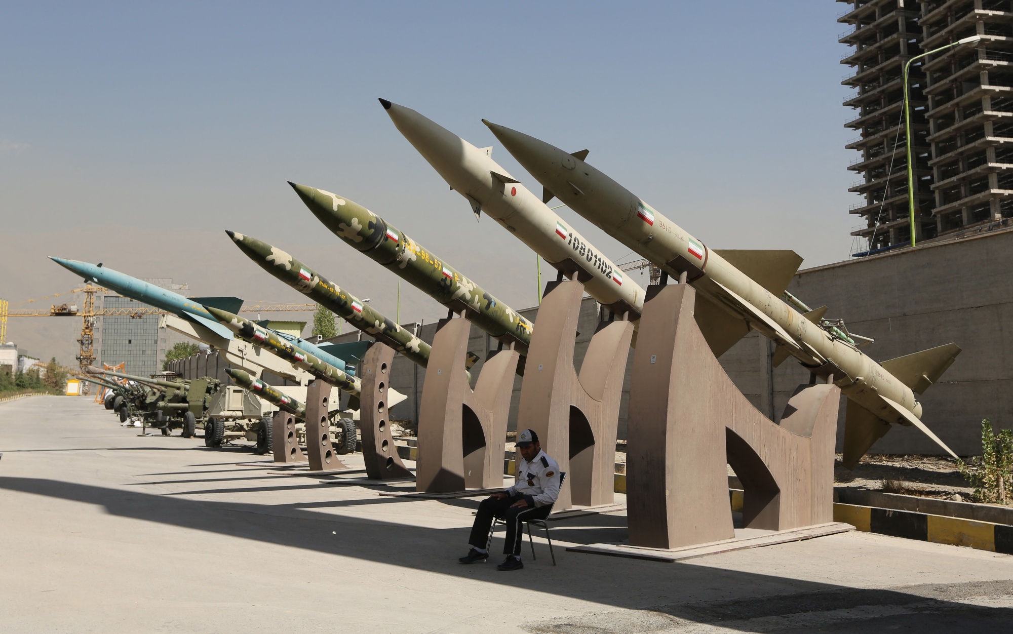 Имеет ли иран ядерное оружие. Иран ядерное оружие. Военная техника Ирана. Иранские ракеты. Крылатые ракеты Ирана.