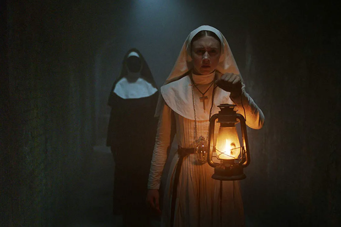 ワーナーの「死霊館のシスター」が初登場1位－週末の北米映画 - Bloomberg