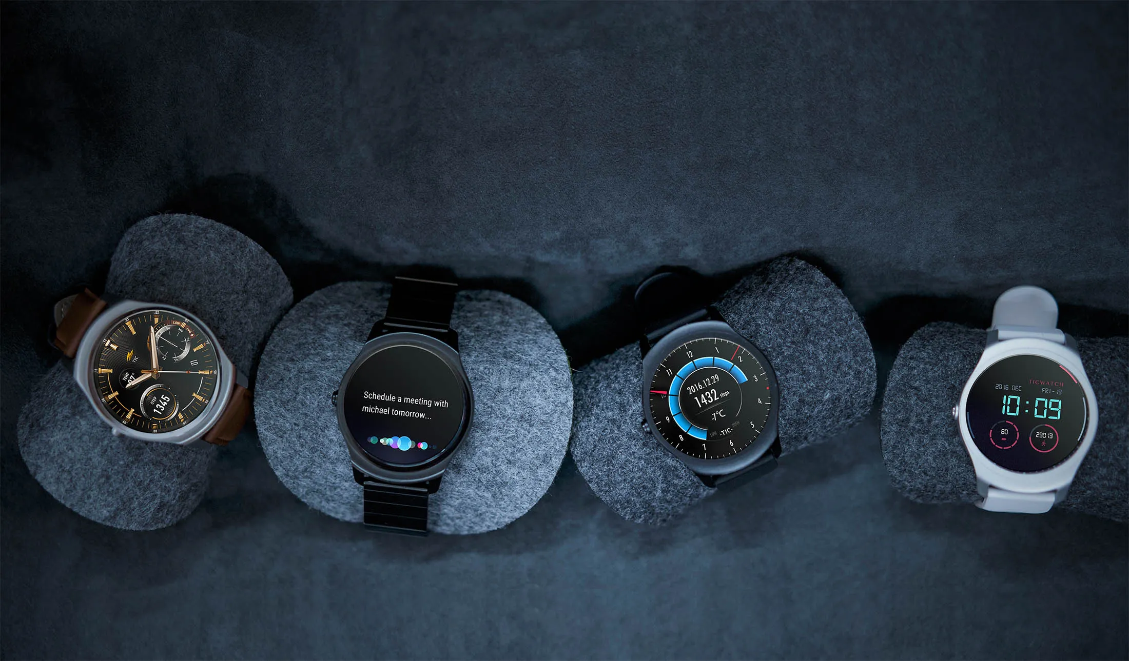 Google Backed Chinese Smartwatch to Go Head to Head With Apple Bloomberg