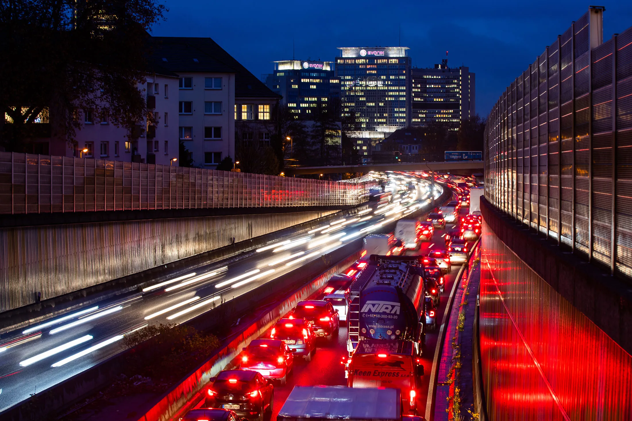Cars drive on the Autobahn 40.