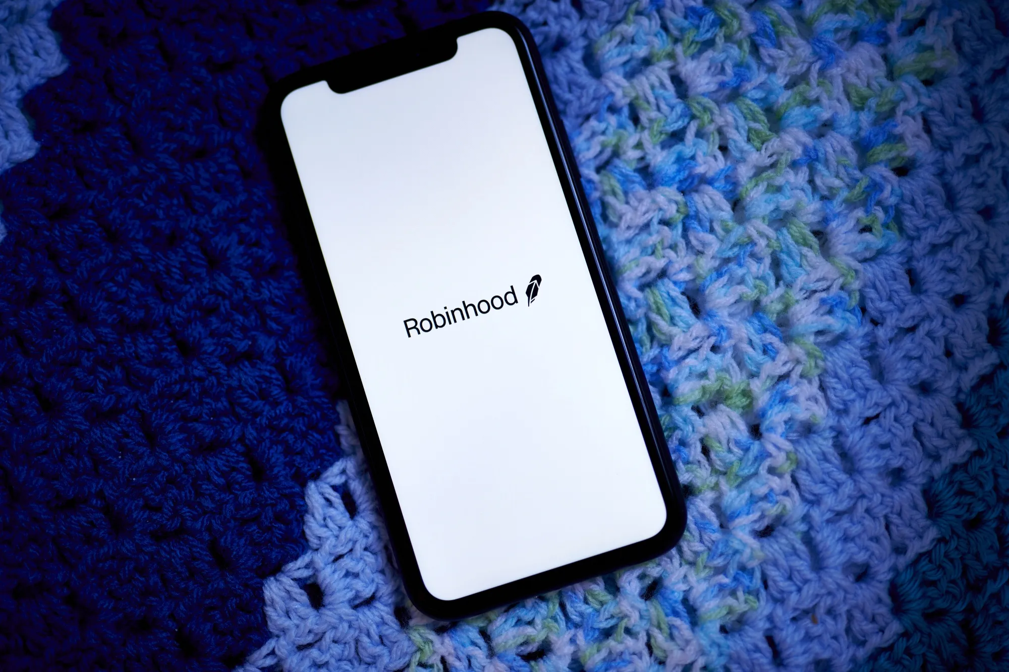 Robinhood Said to Consider Offering Crypto Futures in US, Europe - Bloomberg