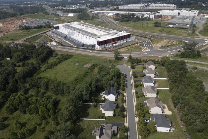 The World’s Data Center Capital Has Residents Surrounded
