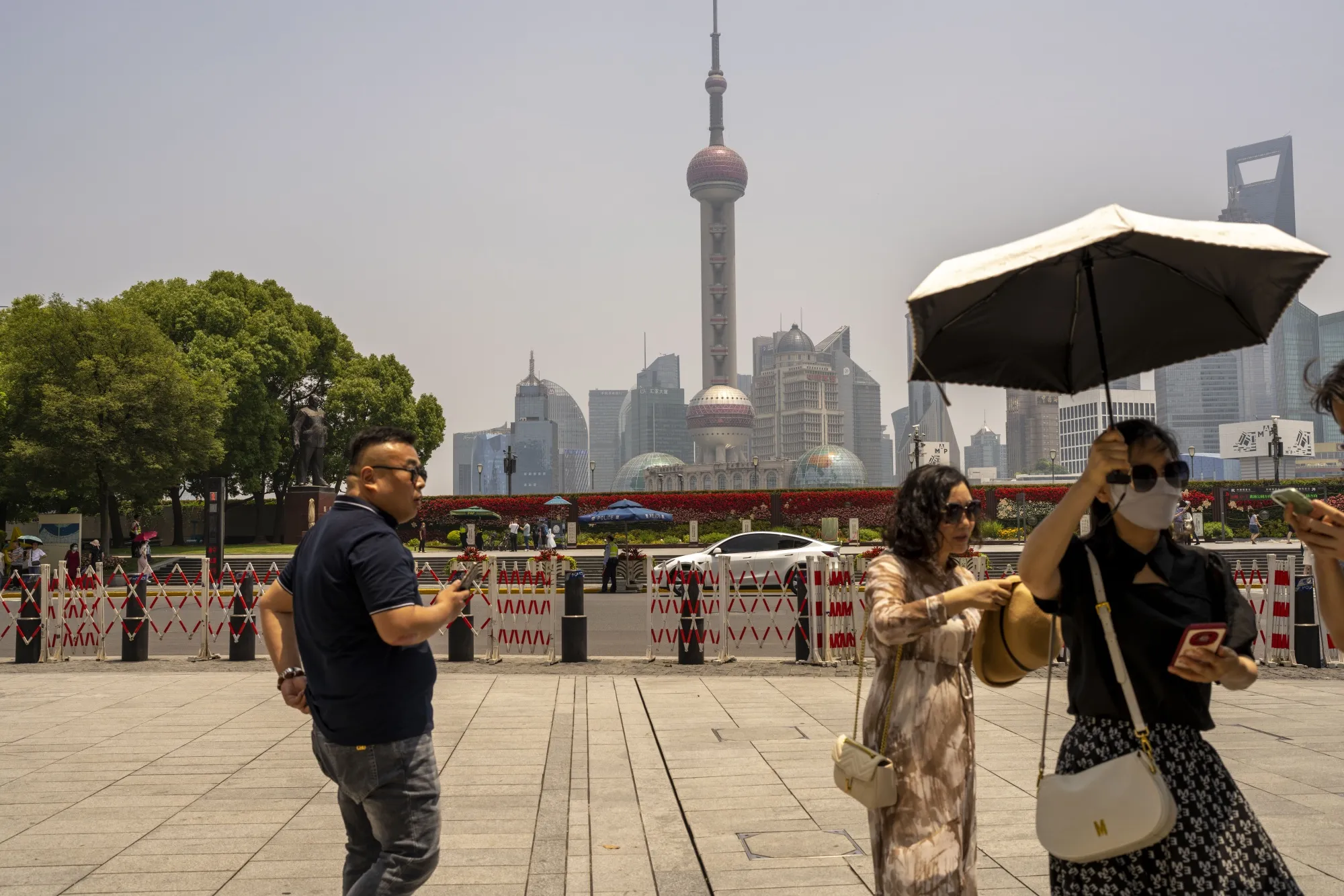 General Economy in Shanghai As China Stocks Rebound