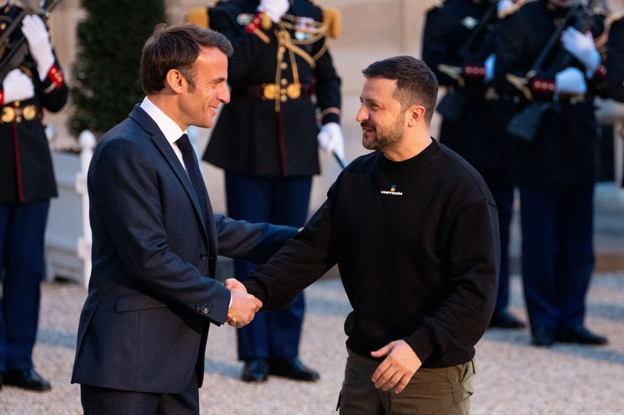 French President Emmanuel Macron greets Ukrainian President Volodymyr Zelenskiy in Paris on May 14, 2023.&nbsp;&nbsp;