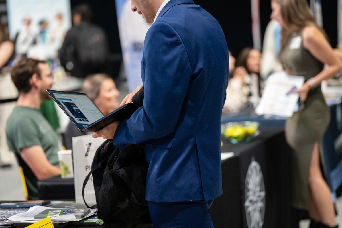 Lots More on the Worsening State of the US Labor Market