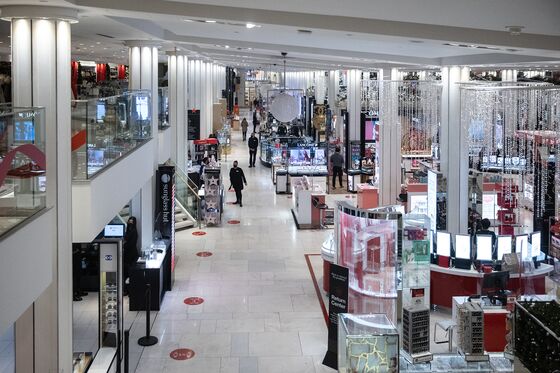 Black Friday Gets Busted by Covid in Sign of Retail’s Future