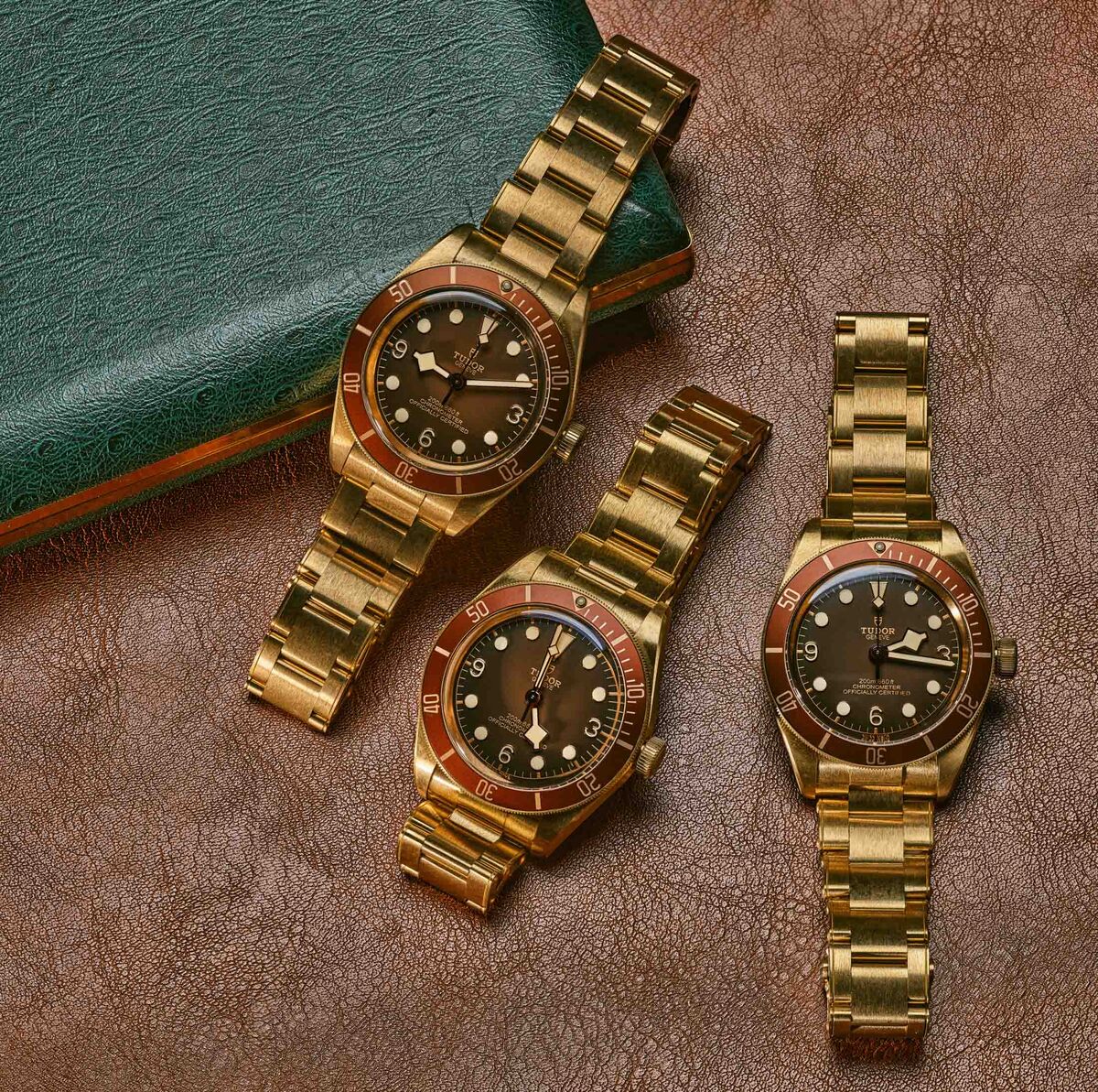 Bronze Watches Quickly Lose Their Luster That s Why People Like Them 