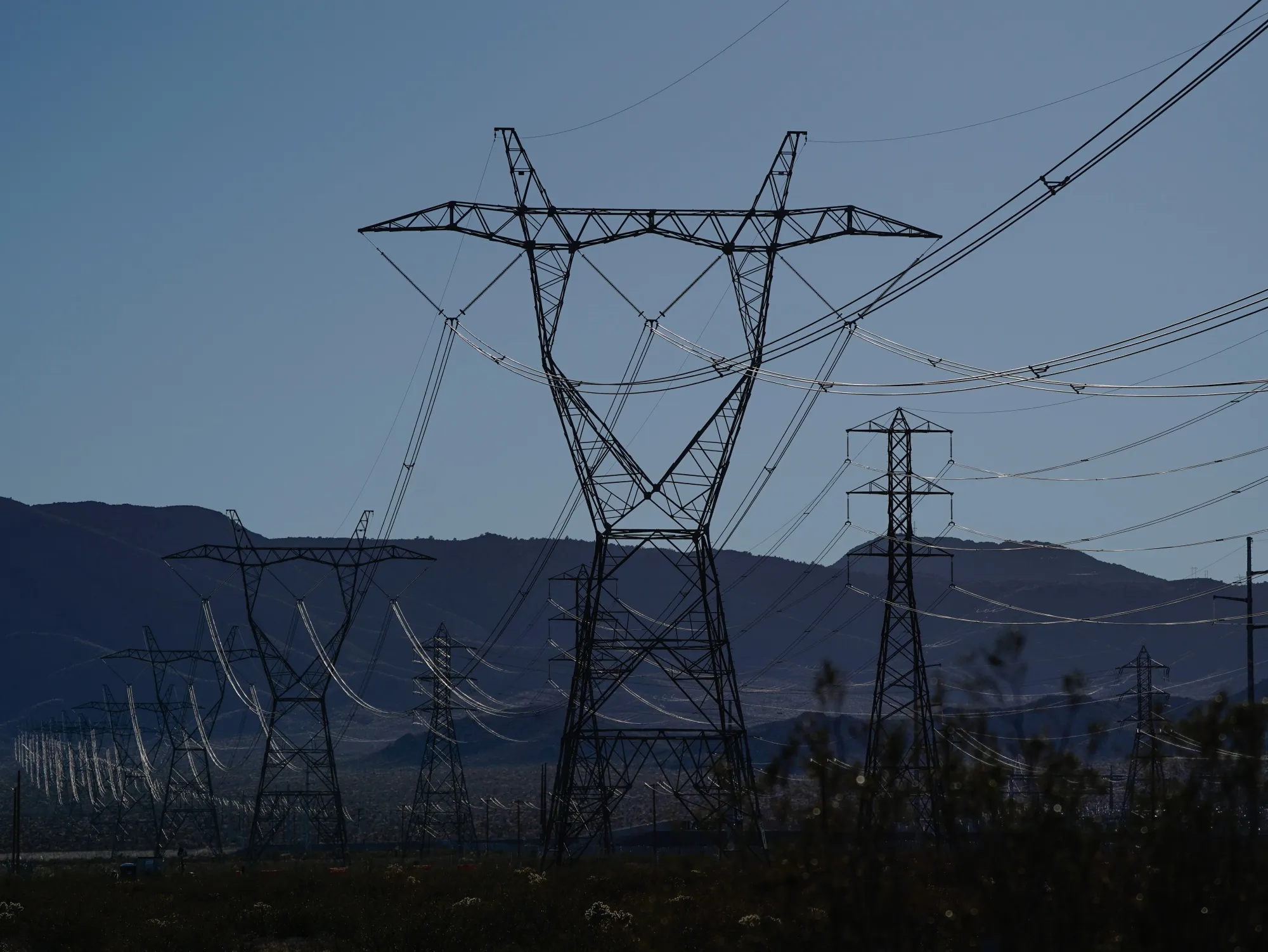 Transmission towers in California’s Mojave Desert.&nbsp;The US Energy Department estimates that peak consumption&nbsp;may increase by as much as 200 gigawatts this decade.