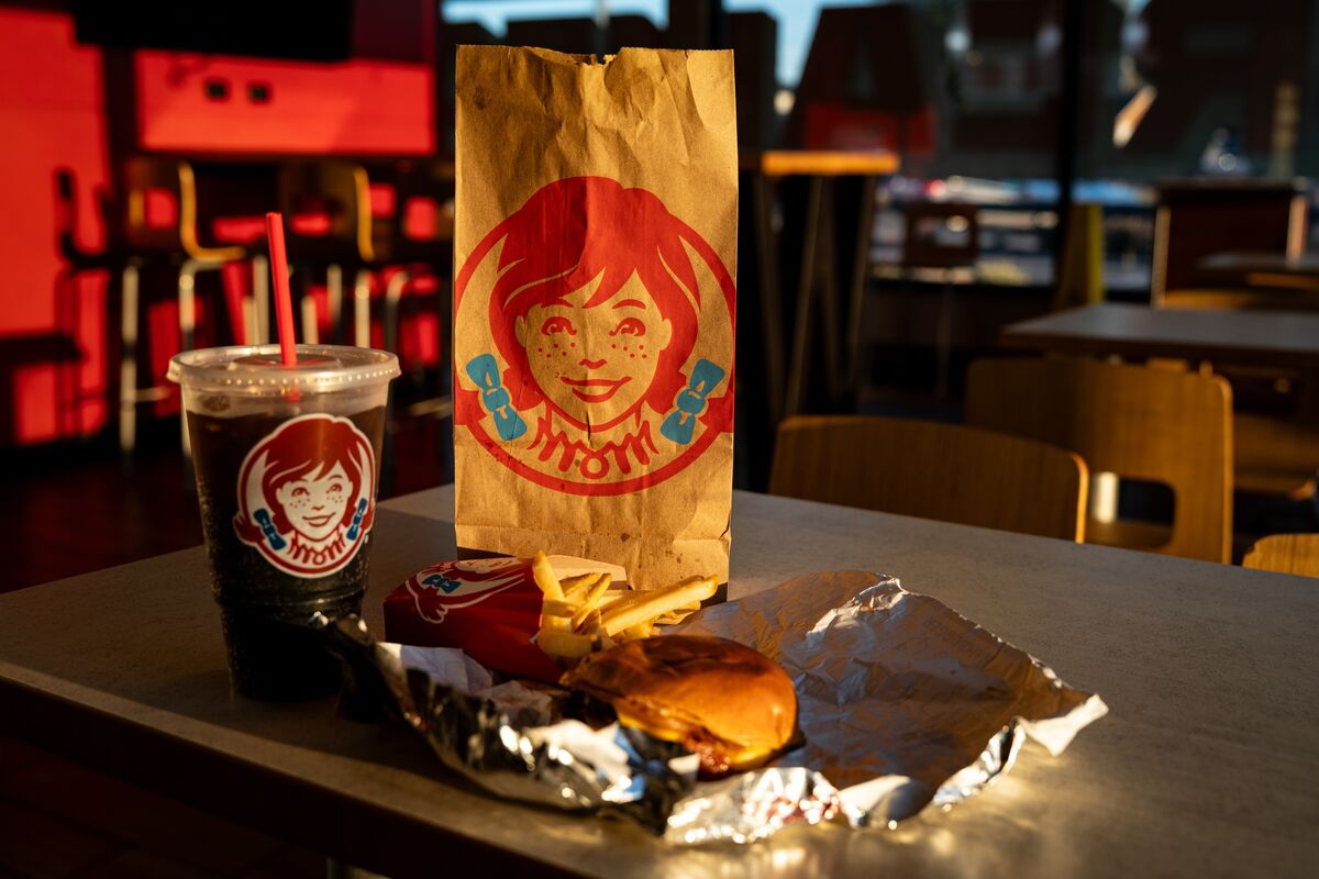 bloomberg.com - Jonathan Randles - Wendy's Franchisee Blames Bankruptcy on Ineffective Marketing
