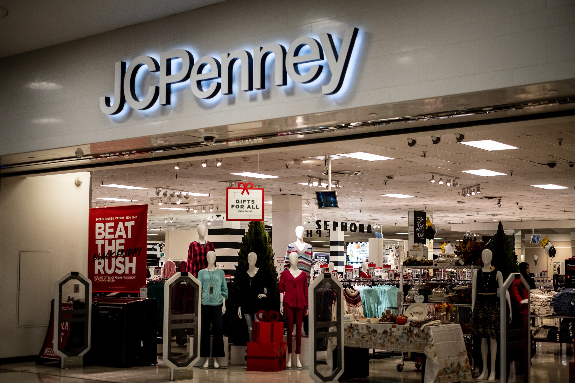 Shoppers World to move into former JCPenney store at The Shoppes