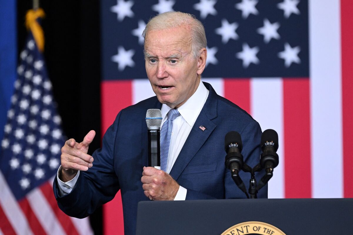 Biden Warns of Trump’s Influence in Races with Election Deniers - Bloomberg