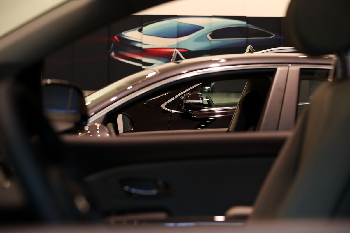 Bermaz Auto Falls to Lowest on Record After Profit Slumps 88%