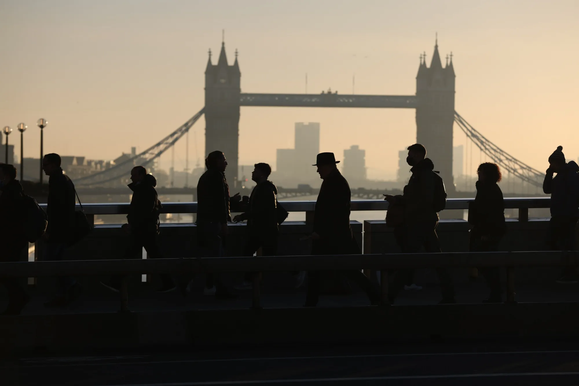 Morning commuters&nbsp;in London.
