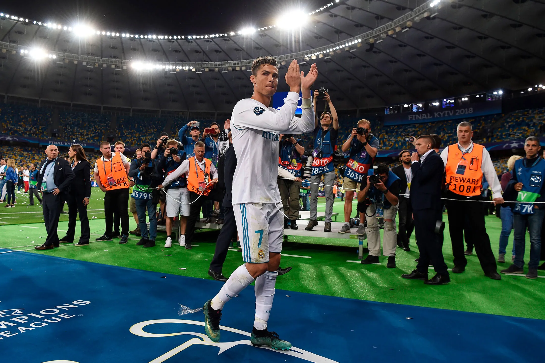 Future Unclear for Ronaldo, Bale After Champions League Win - Bloomberg