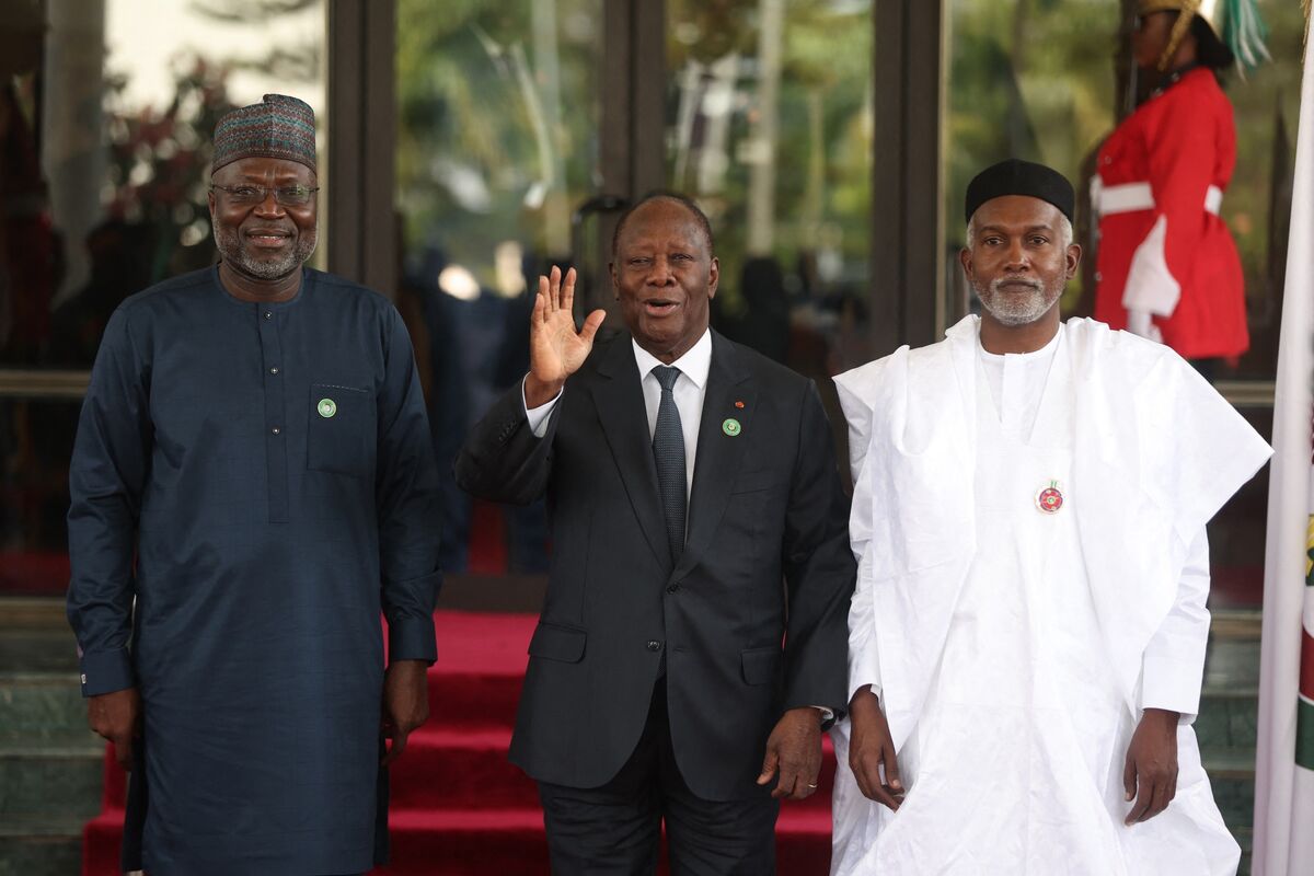 Macron's Francafrique Is Dead. West Africa Now Has an Opportunity.