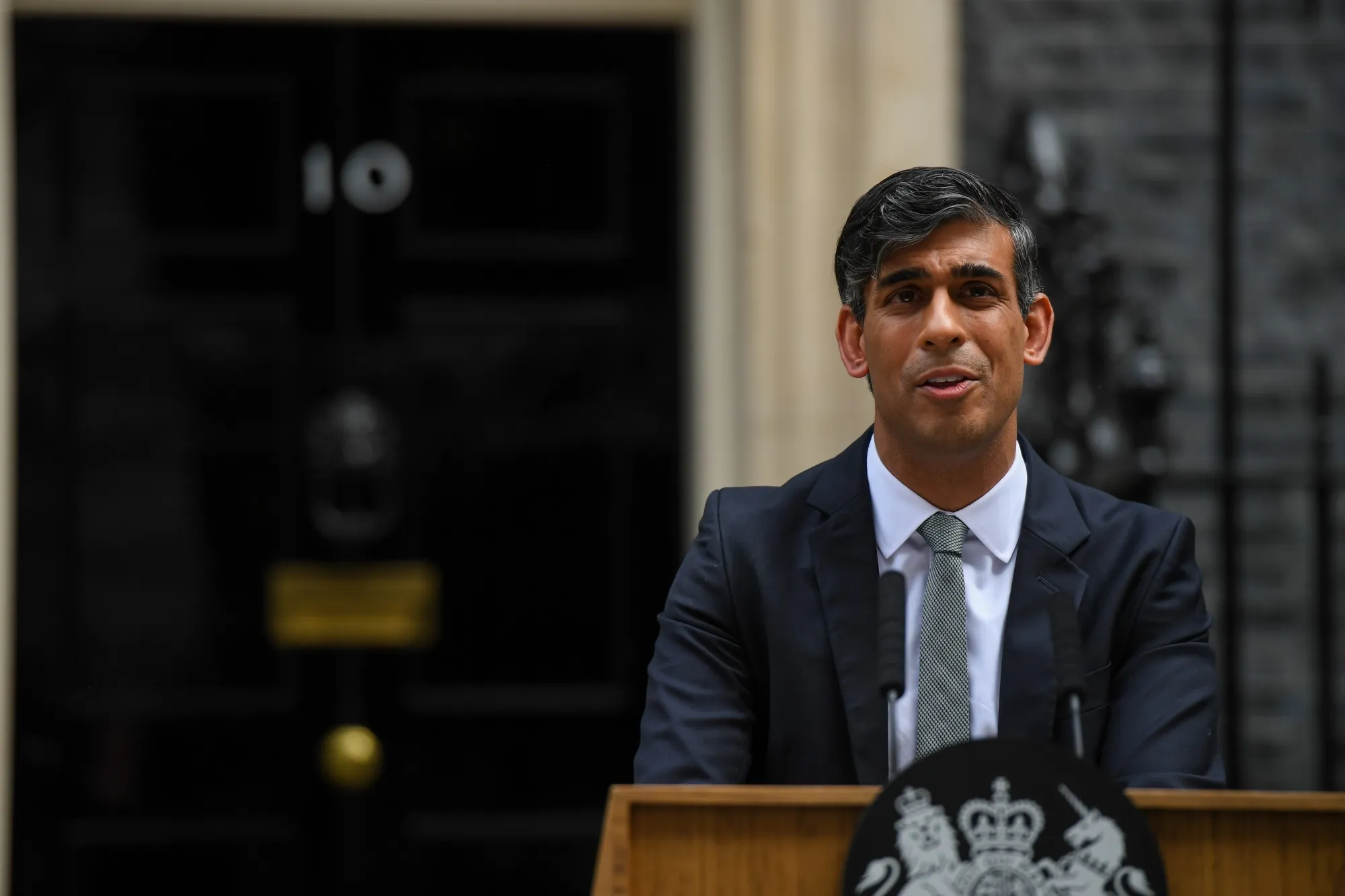Former UK Prime Minister Rishi Sunak Hired By Goldman Sachs as a Senior  Adviser - Bloomberg