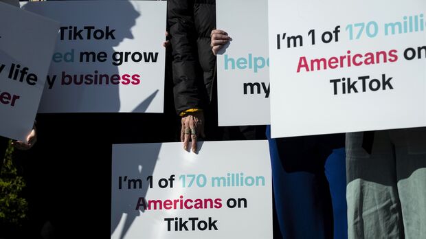 Senate Passes TikTok Ban-or-Divest Bill, Set to Be Signed by Biden Into Law  - Bloomberg