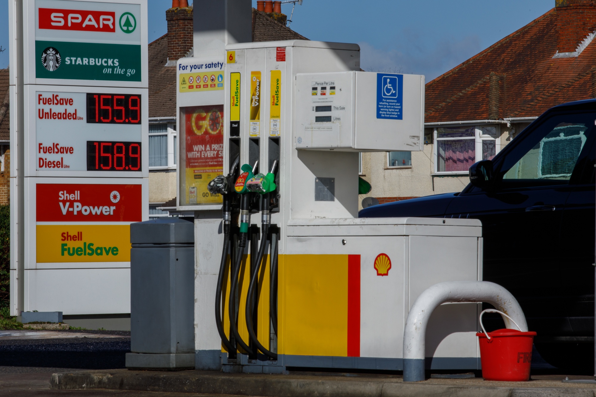 shell near petrol pump
