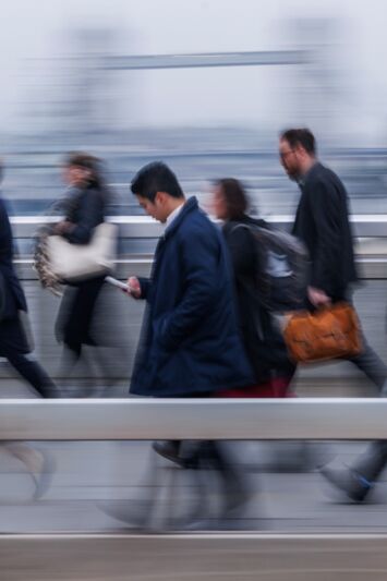 UK Executives See More AI Job Cuts