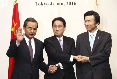 1472003294_asian foreign ministers