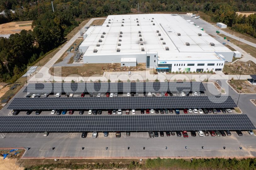 Every Politician Wants Green Jobs in This Bitter US Battleground