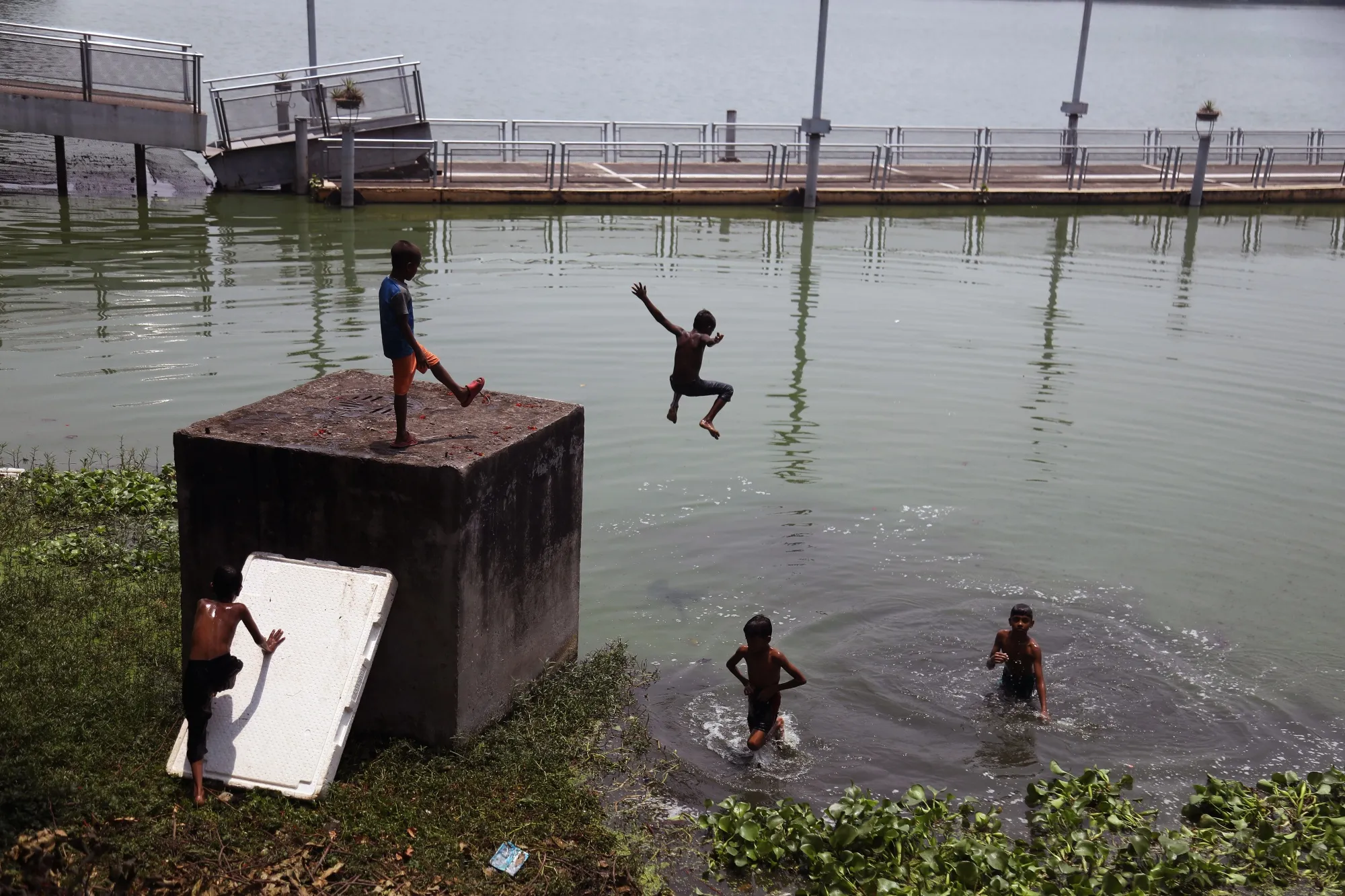 Children&nbsp;in Dhaka, Bangladesh.