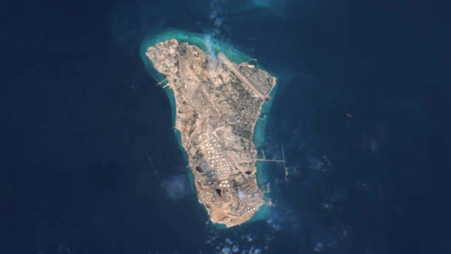 Taking Kharg Island Would Be Difficult, Dangerous, Says Sen. Coons