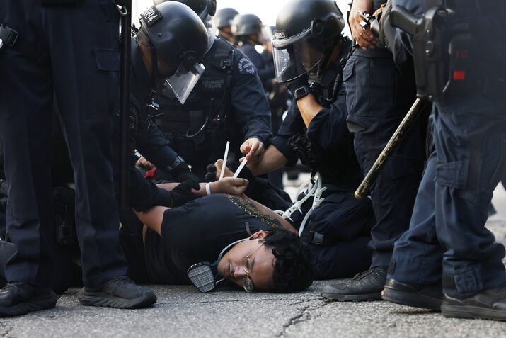 ICE Protests Downtown Los Angeles