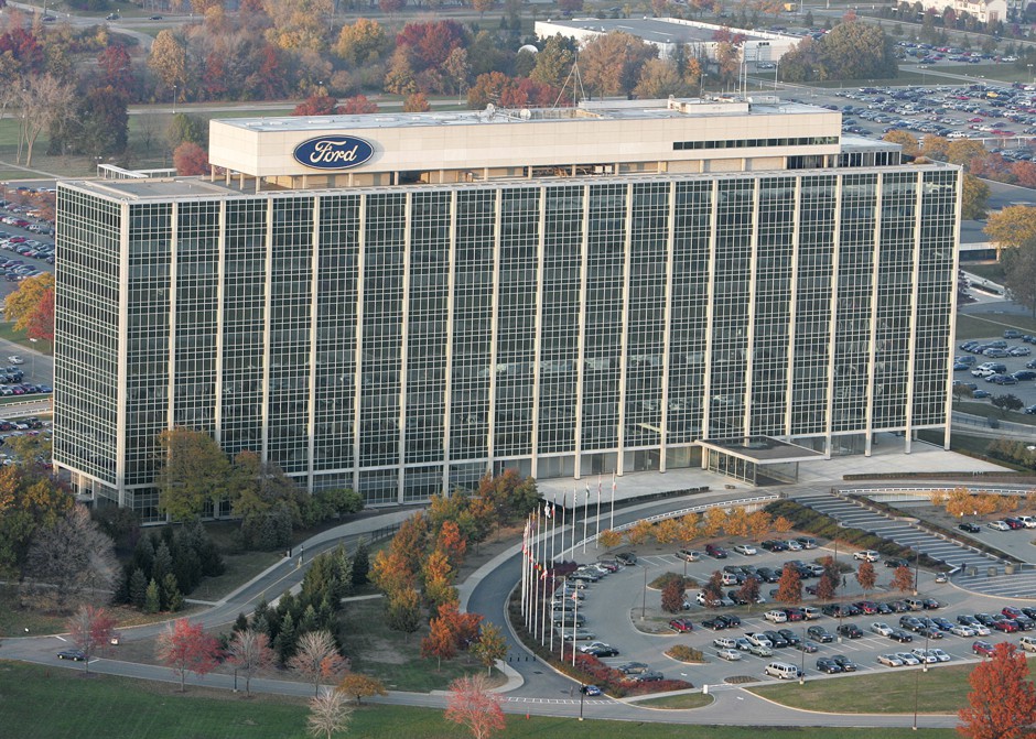 A few thousand Ford workers might be moving down Michigan Avenue, but the automaker is also spending more than $1 billion to reimagine its Dearborn headquarters along the lines of a Silicon Valley Tech Campus.