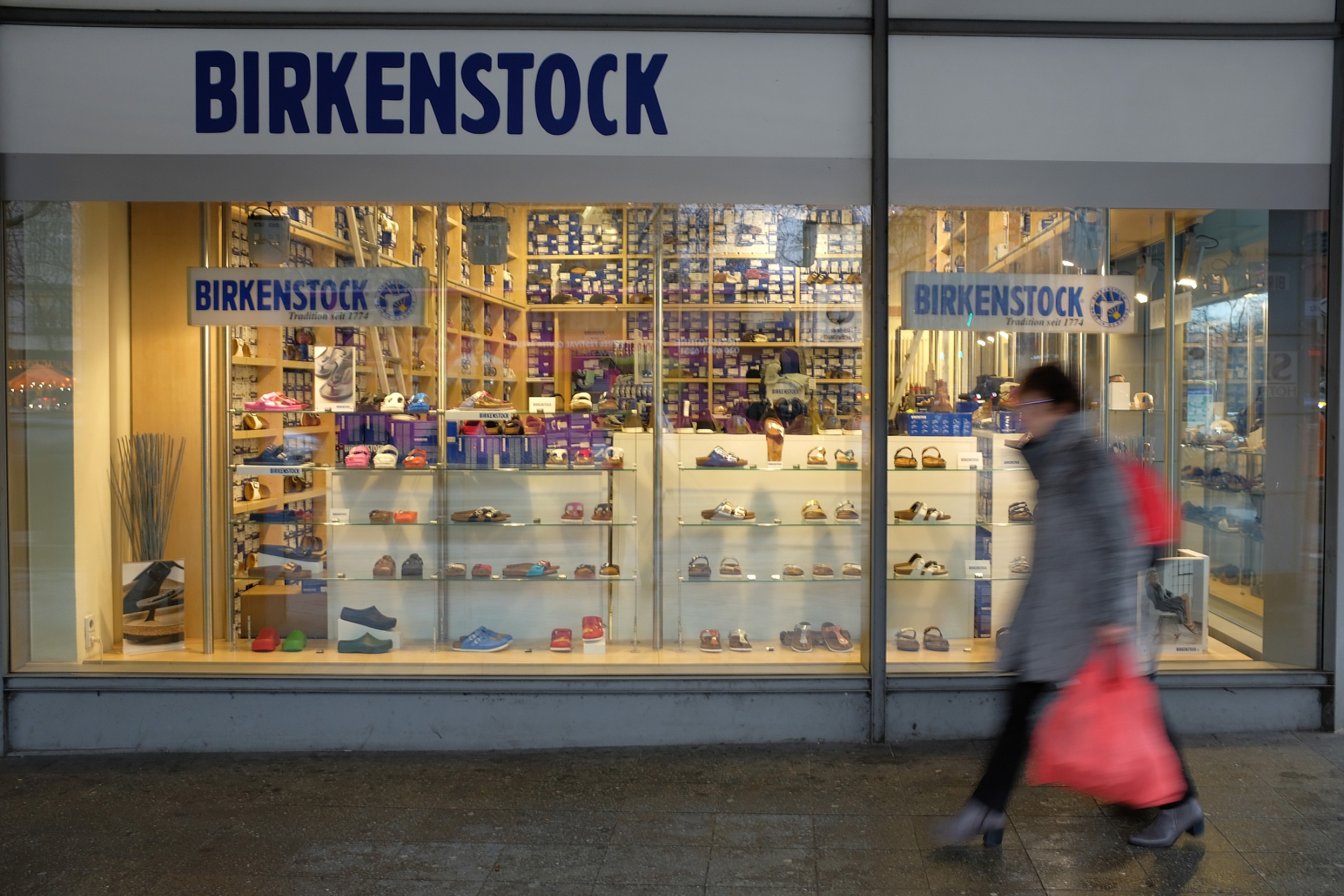Birkenstock Scores $8.6 Billion Valuation In IPO – WWD