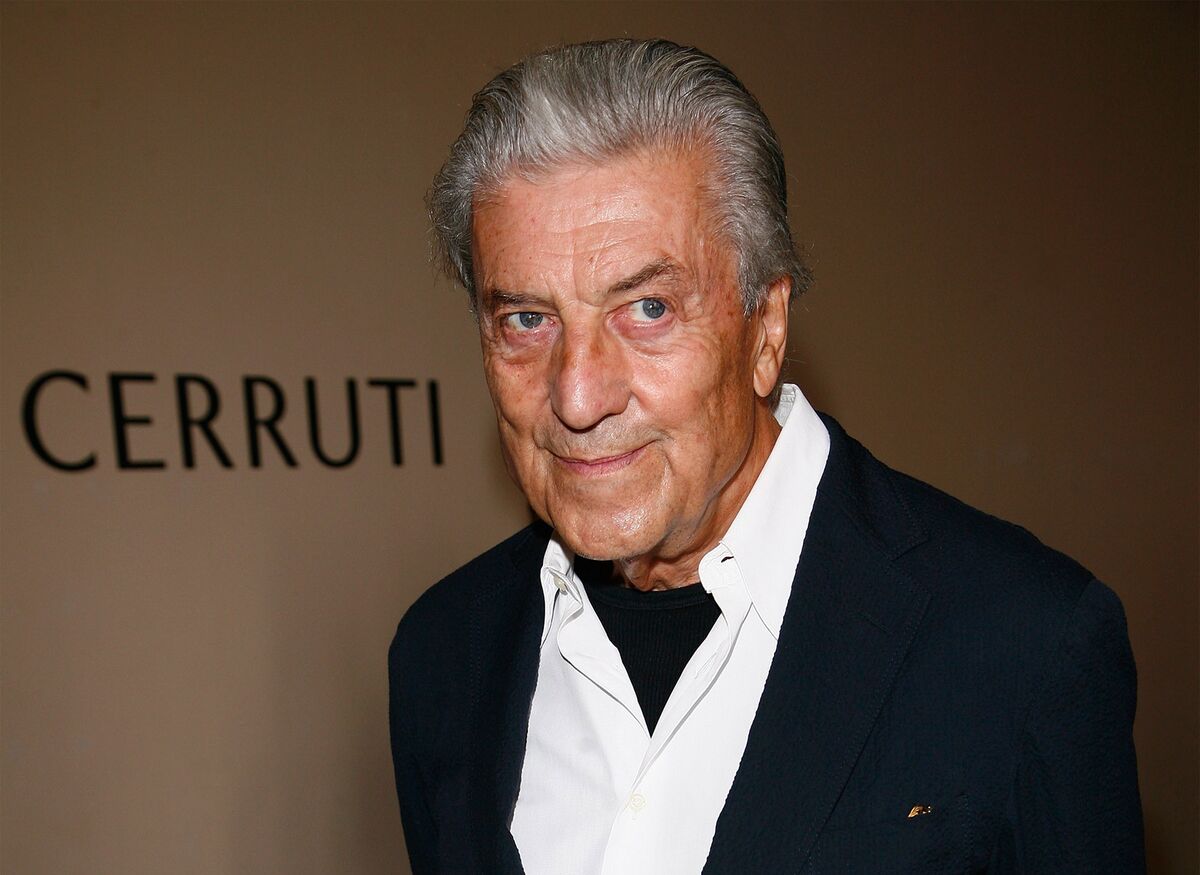 Italian Menswear Innovator Nino Cerruti Dies At 91 - Bloomberg