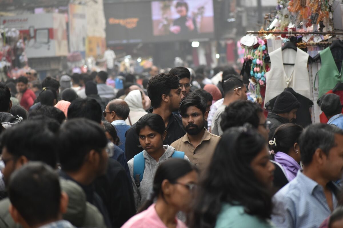 Rupee at 100 Will Be a Harsh Check on India’s Ambitions