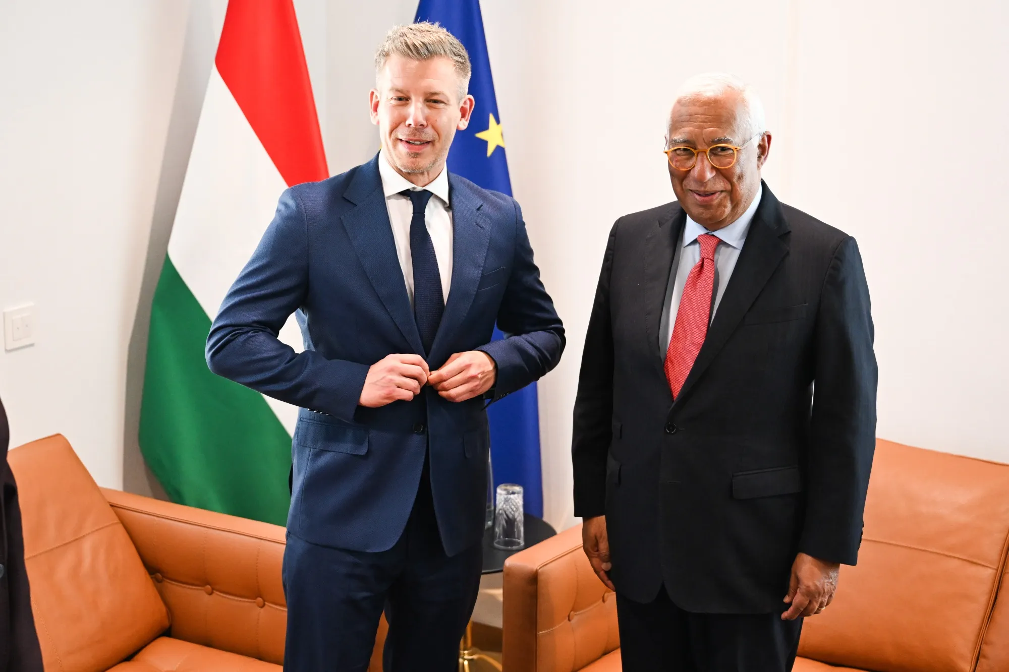 Peter Magyar and Antonio Costa, during a meeting in Brussels yesterday.