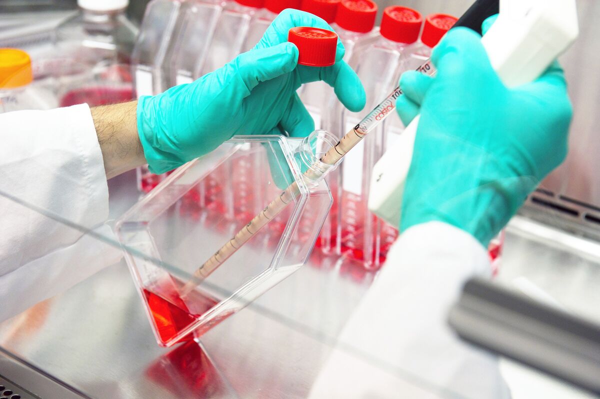 🟪"Nuova Frontiera nella Prevenzione dell'HIV: Gilead Ottiene l'Approvazione per un Farmaco Biannuale"