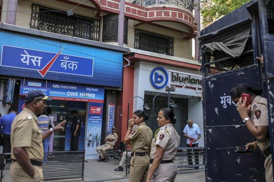 Biggest Rescue of India Bank to Deepen Lenders’ Funding Woes