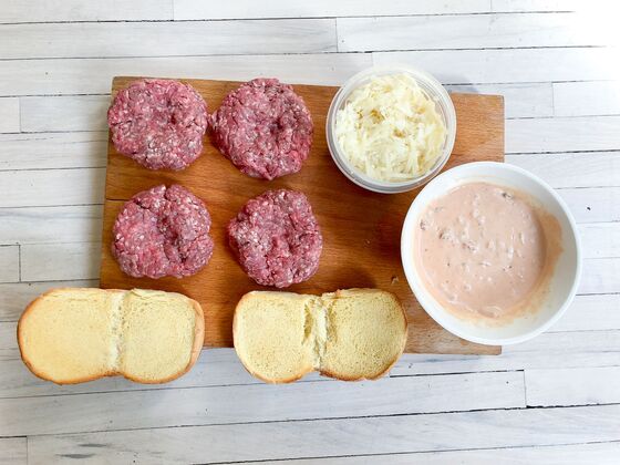 The Secret of the Summer’s Best Cheeseburger Comes Down to Size