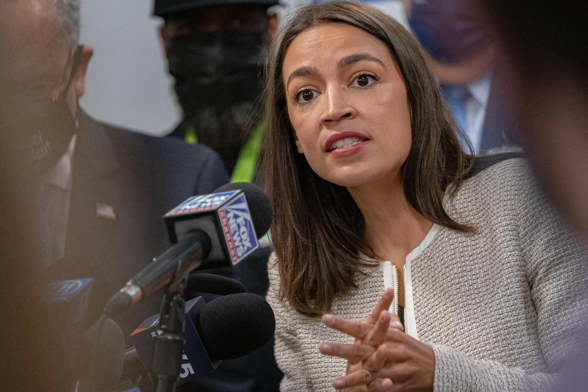 AOC Urges Senate to Reject Rahm Emanuel for Ambassador to Japan Bloomberg